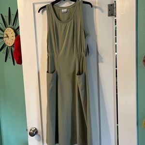 Columbia midi dress Bowen Lookout dress
